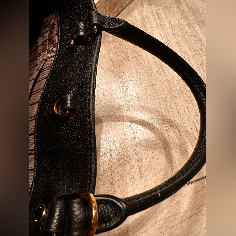 Black Louis Vuitton Montaigne MM Monogram Empriente - Picture 17 of 17
